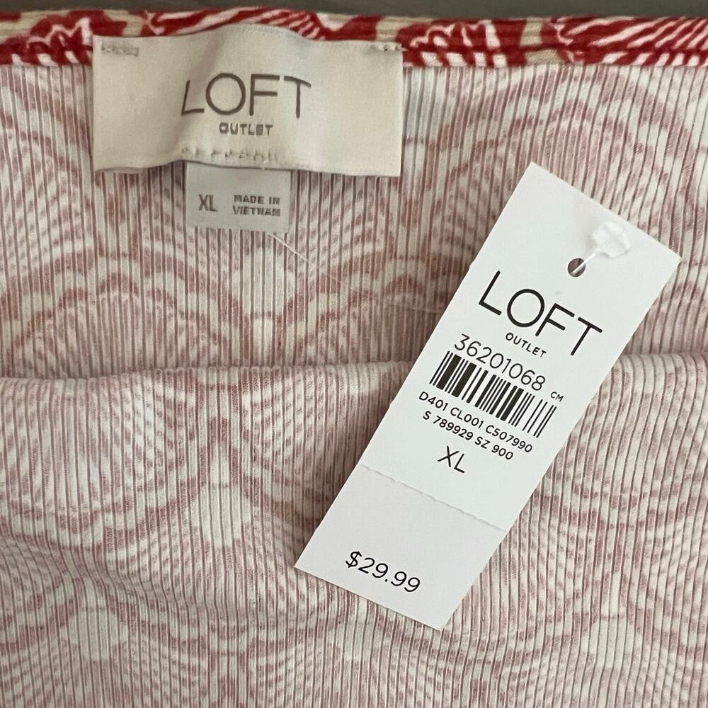 Ann Taylor Loft red floral print camisole tank top NEW summer basics casual - Picture 5 of 6